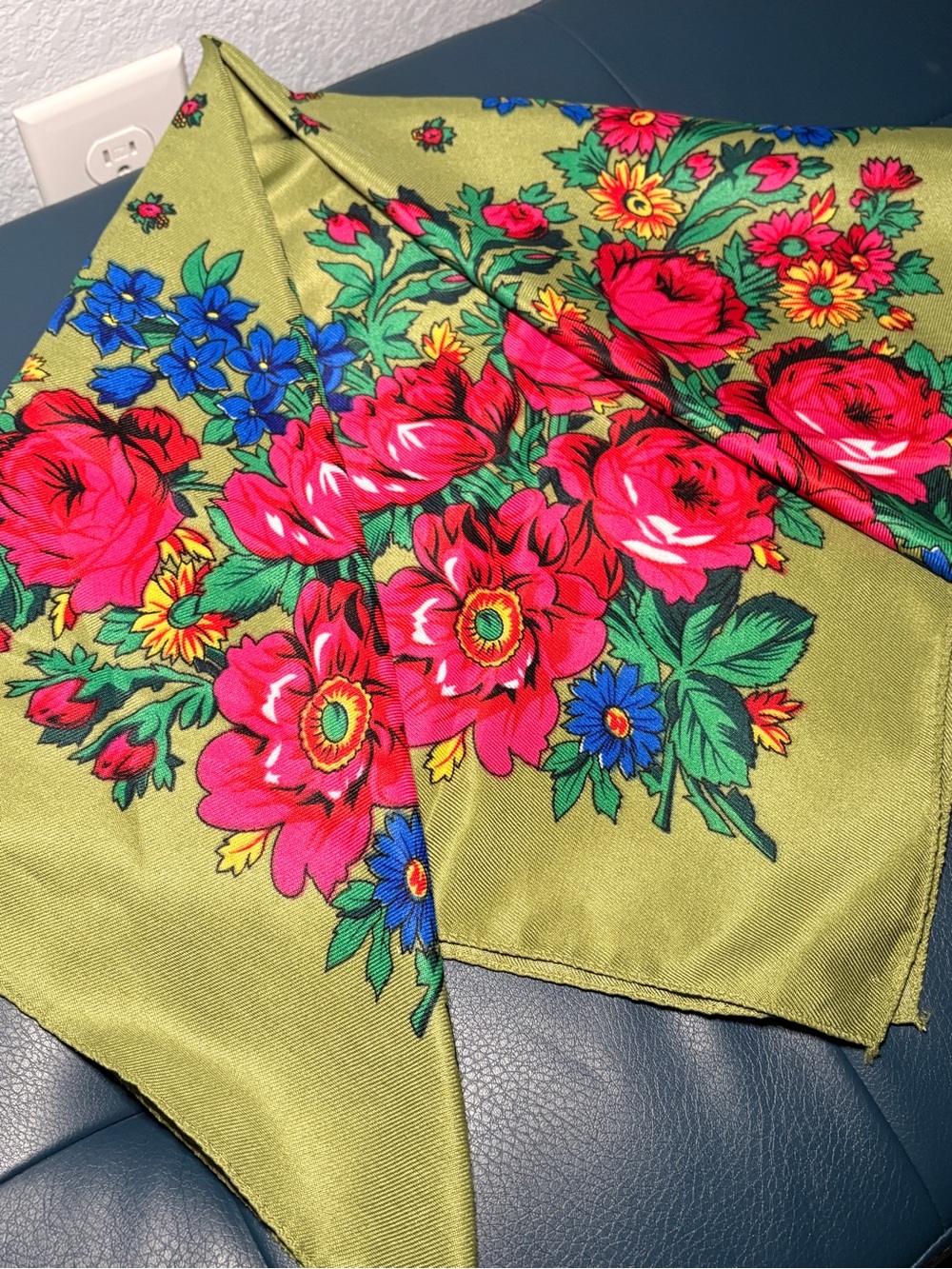 Floral Print Olive Green Women's Scarf